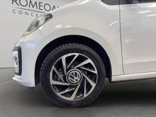 VOLKSWAGEN up! usata, con Tetto panorama