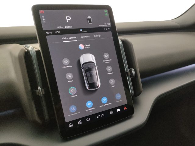 VOLVO EX30 usata, con Servosterzo