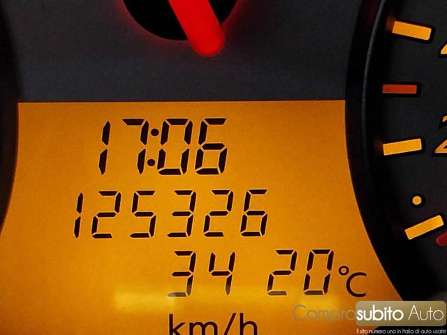 NISSAN Micra usata 15