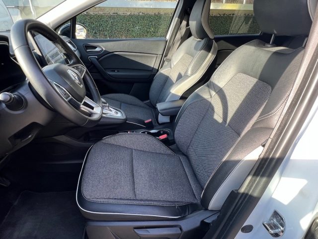 RENAULT Captur usata, con Controllo automatico clima