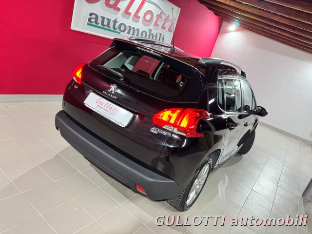 PEUGEOT 2008 usata, con Volante in pelle