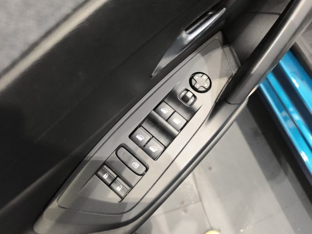 PEUGEOT 308 usata, con Cruise Control