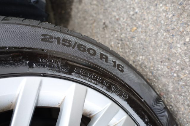 VOLKSWAGEN T-Roc usata 145