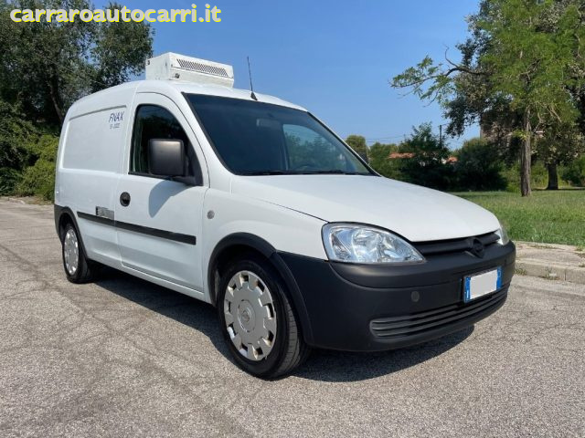 OPEL Combo usata, con Climatizzatore