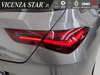 MERCEDES-BENZ CLA 200 usata, con Alzacristalli elettrici