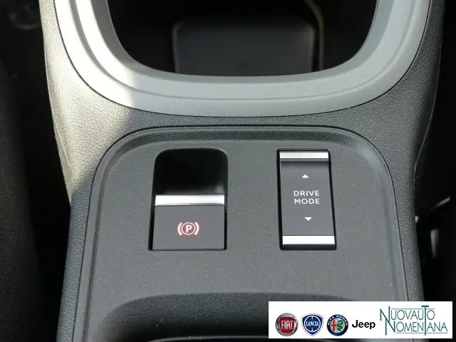 JEEP Avenger usata, con Volante multifunzione