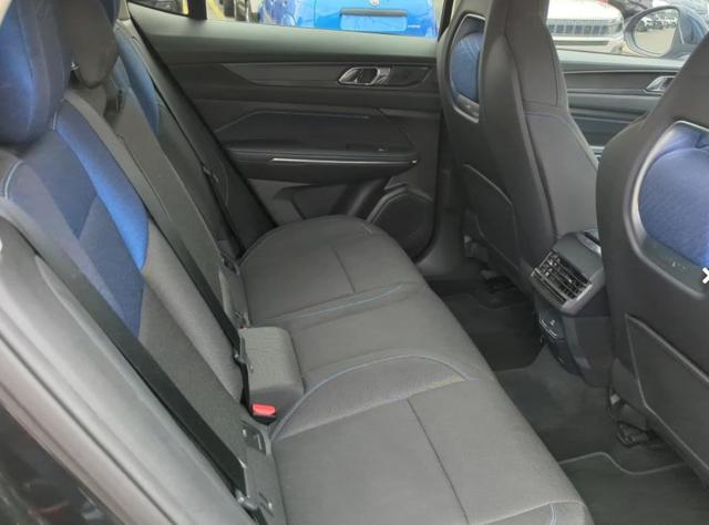 LYNK & CO 01 usata, con Autoradio