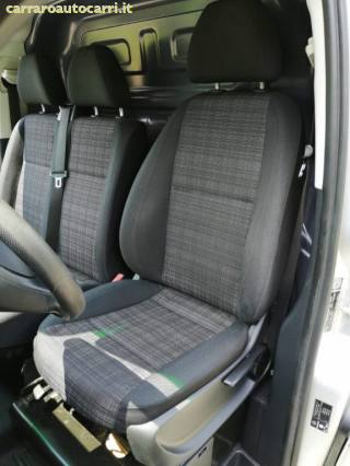 MERCEDES-BENZ Vito usata 31