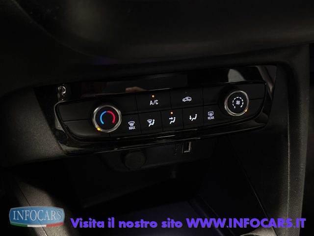 OPEL Corsa usata, con Touch screen