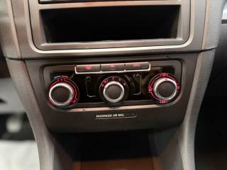 VOLKSWAGEN Golf usata, con Airbag testa