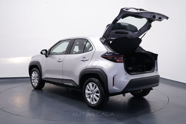 TOYOTA Yaris Cross usata, con Frenata d