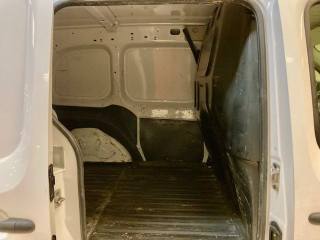 RENAULT Kangoo usata 16