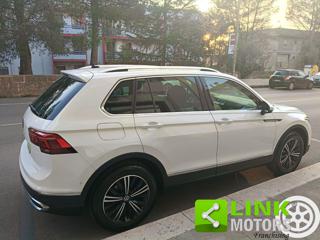 VOLKSWAGEN Tiguan usata, con Park Distance Control