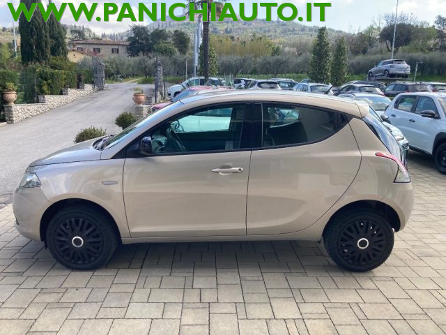 LANCIA Ypsilon usata, con ABS