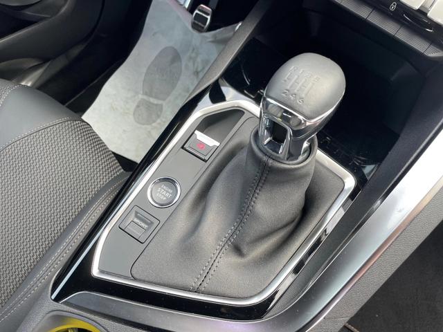 PEUGEOT 3008 usata, con Luci diurne LED