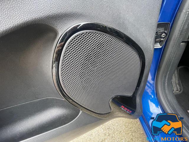 RENAULT Clio usata, con USB
