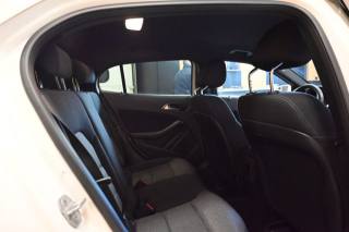 MERCEDES-BENZ GLA 180 usata 35