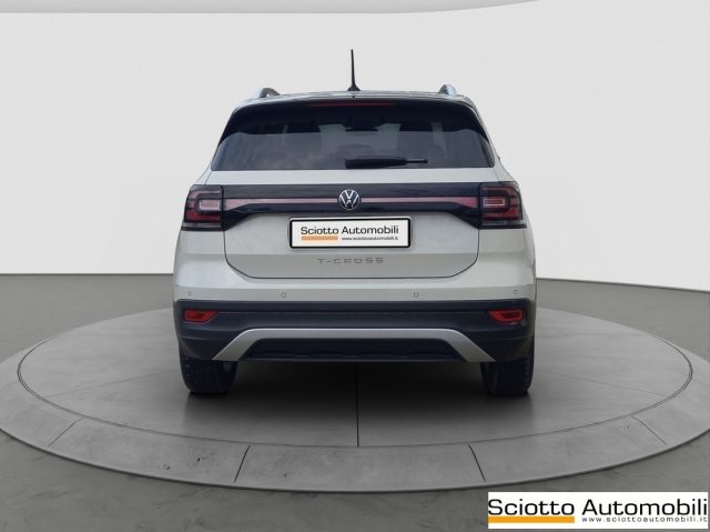 VOLKSWAGEN T-Cross usata, con Autoradio