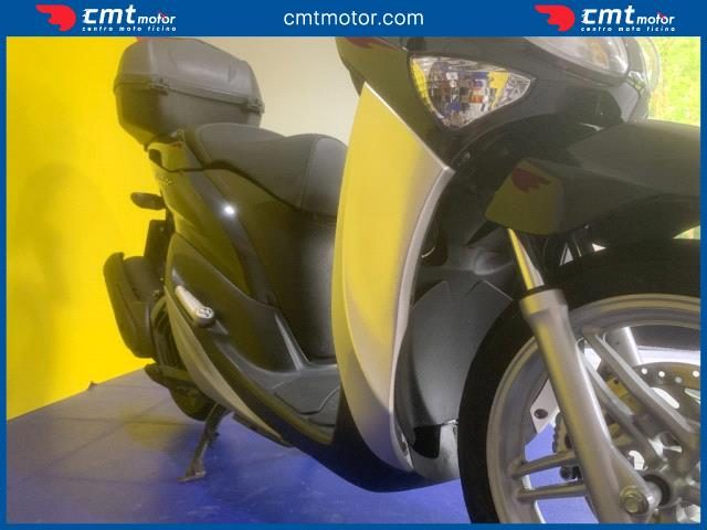 YAMAHA Xenter 150 usata 6