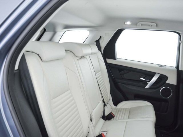 LAND ROVER Discovery Sport usata 4