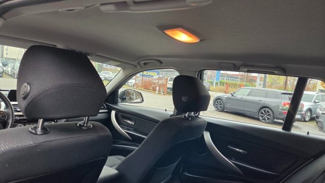 BMW 318 usata, con ESP