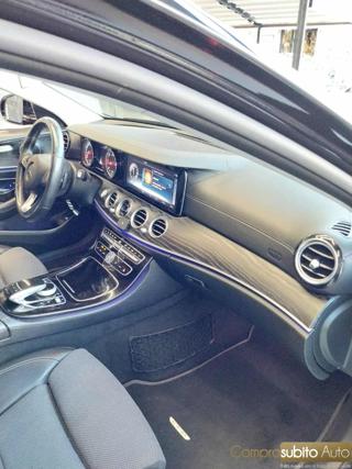 MERCEDES-BENZ E 220 usata, con Fendinebbia