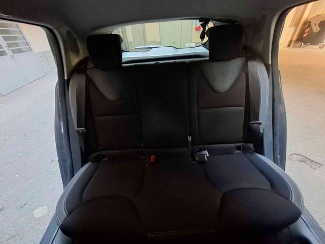 RENAULT Clio usata, con Servosterzo