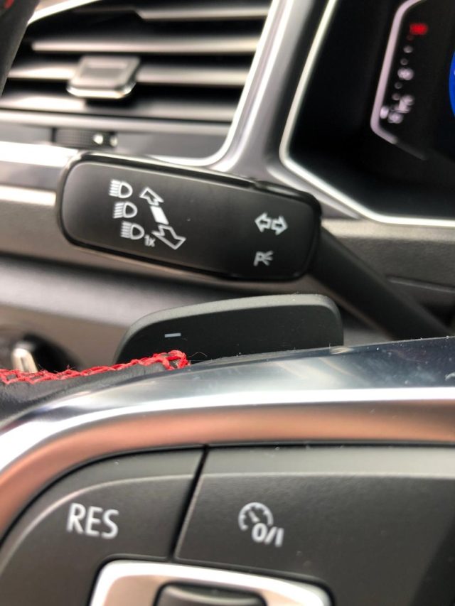 VOLKSWAGEN T-Roc usata, con Touch screen