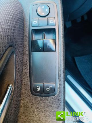 MERCEDES-BENZ A 160 usata, con Lettore CD