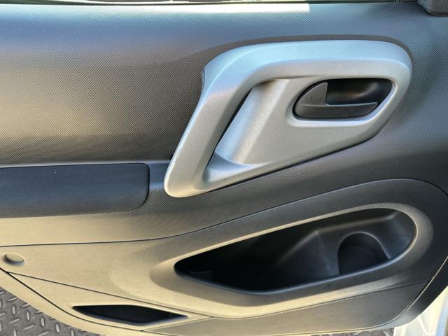 PEUGEOT Partner usata, con Chiusura centralizzata