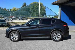 ALFA ROMEO Stelvio usata, con Cerchi in lega