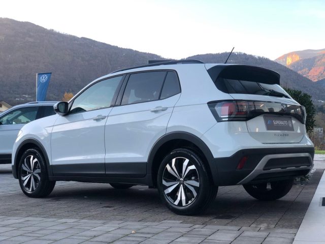 VOLKSWAGEN T-Cross usata, con Autoradio