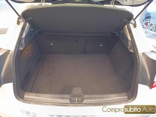 MERCEDES-BENZ GLA 200 usata 31