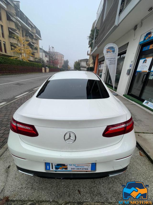 MERCEDES-BENZ E 220 usata, con Telecamera per parcheggio assistito