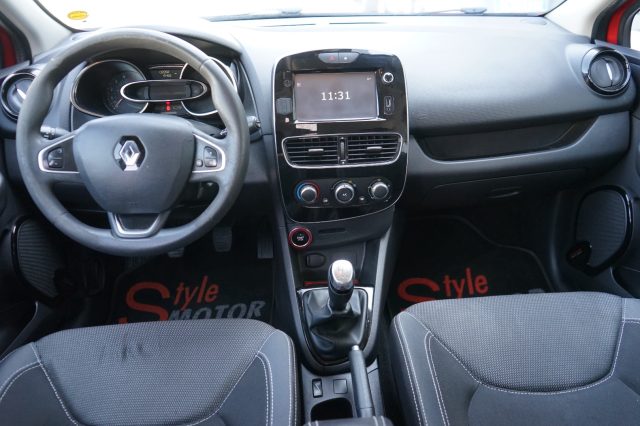 RENAULT Clio usata, con Autoradio