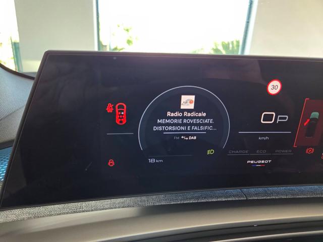 PEUGEOT 5008 usata, con Controllo automatico clima