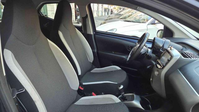 TOYOTA Aygo usata, con ESP