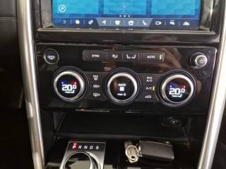 LAND ROVER Discovery usata, con Sensori di parcheggio posteriori