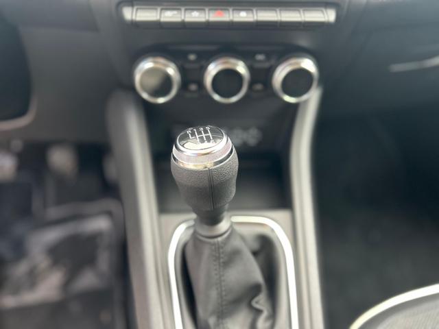 RENAULT Captur usata 32