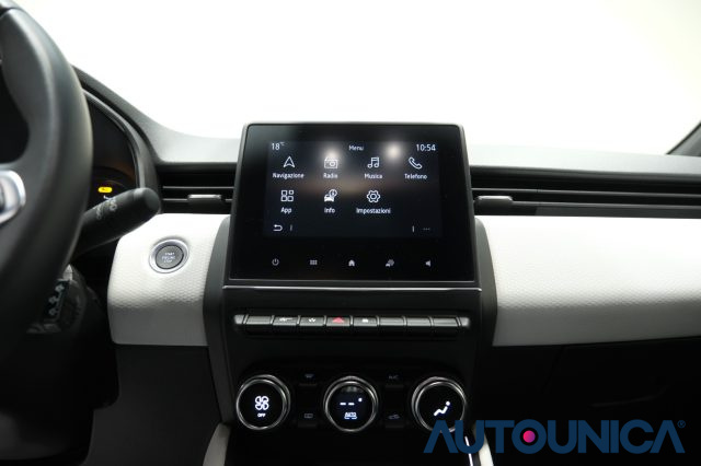 RENAULT Clio usata, con Climatizzatore