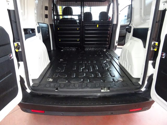 FIAT Doblo usata, con Climatizzatore