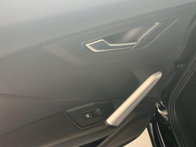 AUDI Q2 usata 19