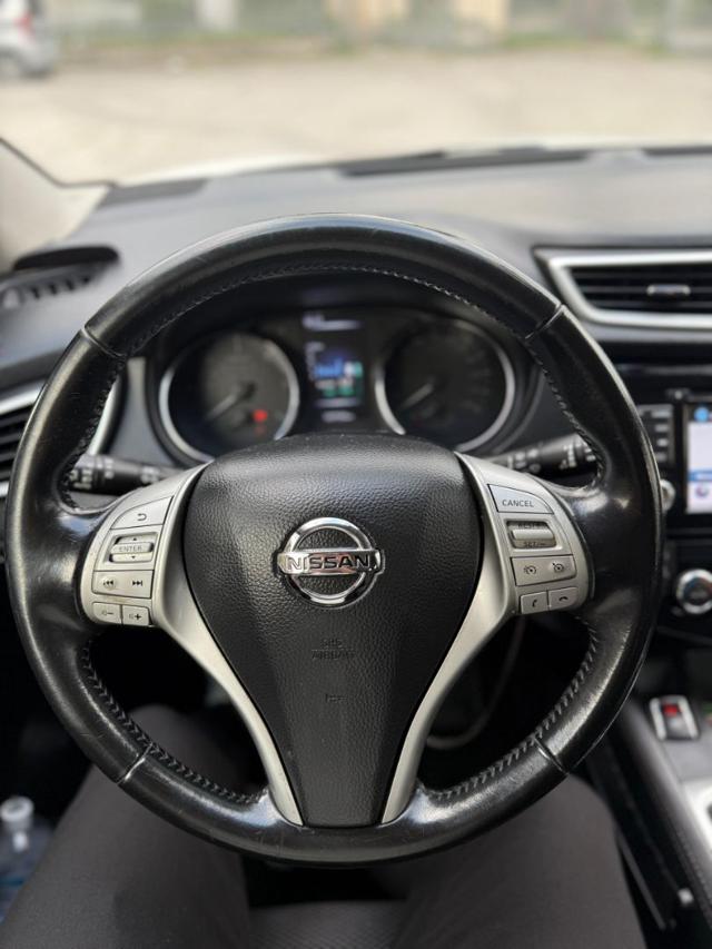 NISSAN Qashqai usata 23