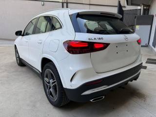 MERCEDES-BENZ GLA 180 usata, con Airbag laterali