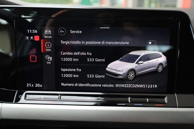 VOLKSWAGEN Golf usata, con Hill holder