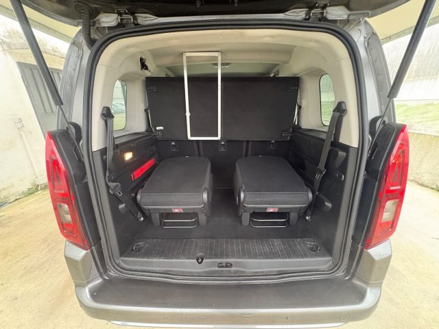 TOYOTA Proace City usata, con USB