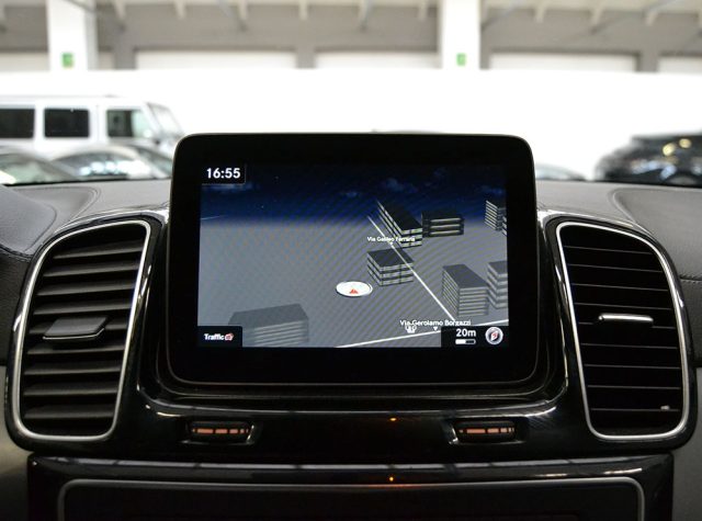 MERCEDES-BENZ GLE 350 usata, con Boardcomputer