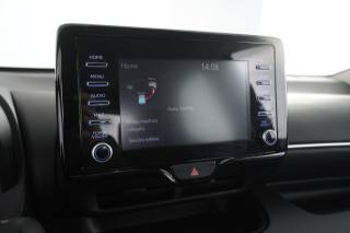 TOYOTA Yaris usata 14