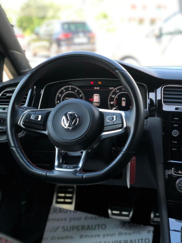 VOLKSWAGEN Golf GTI usata, con ESP