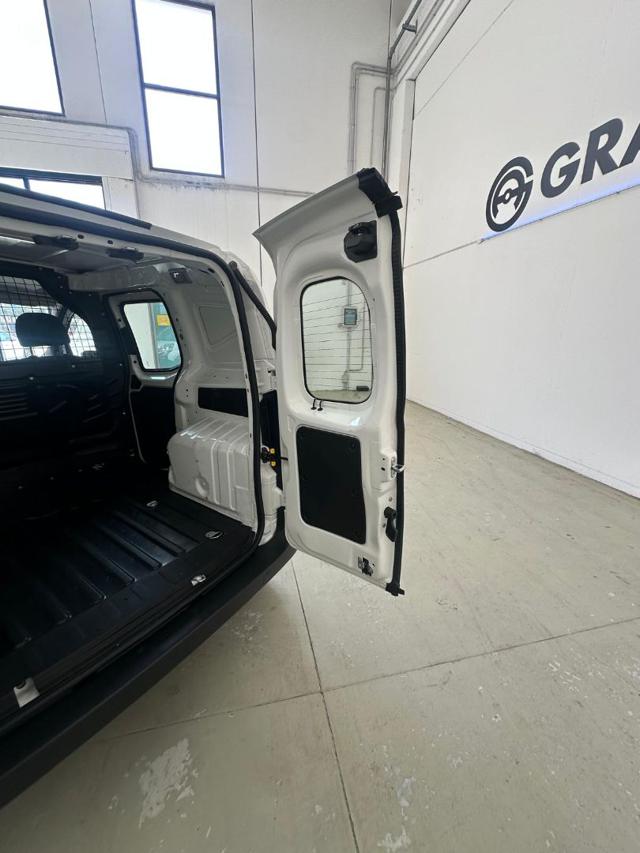 FIAT Fiorino usata 16